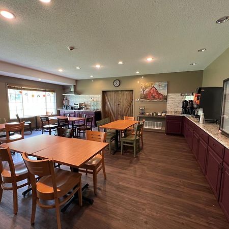 Country Inn Walker ภายนอก รูปภาพ