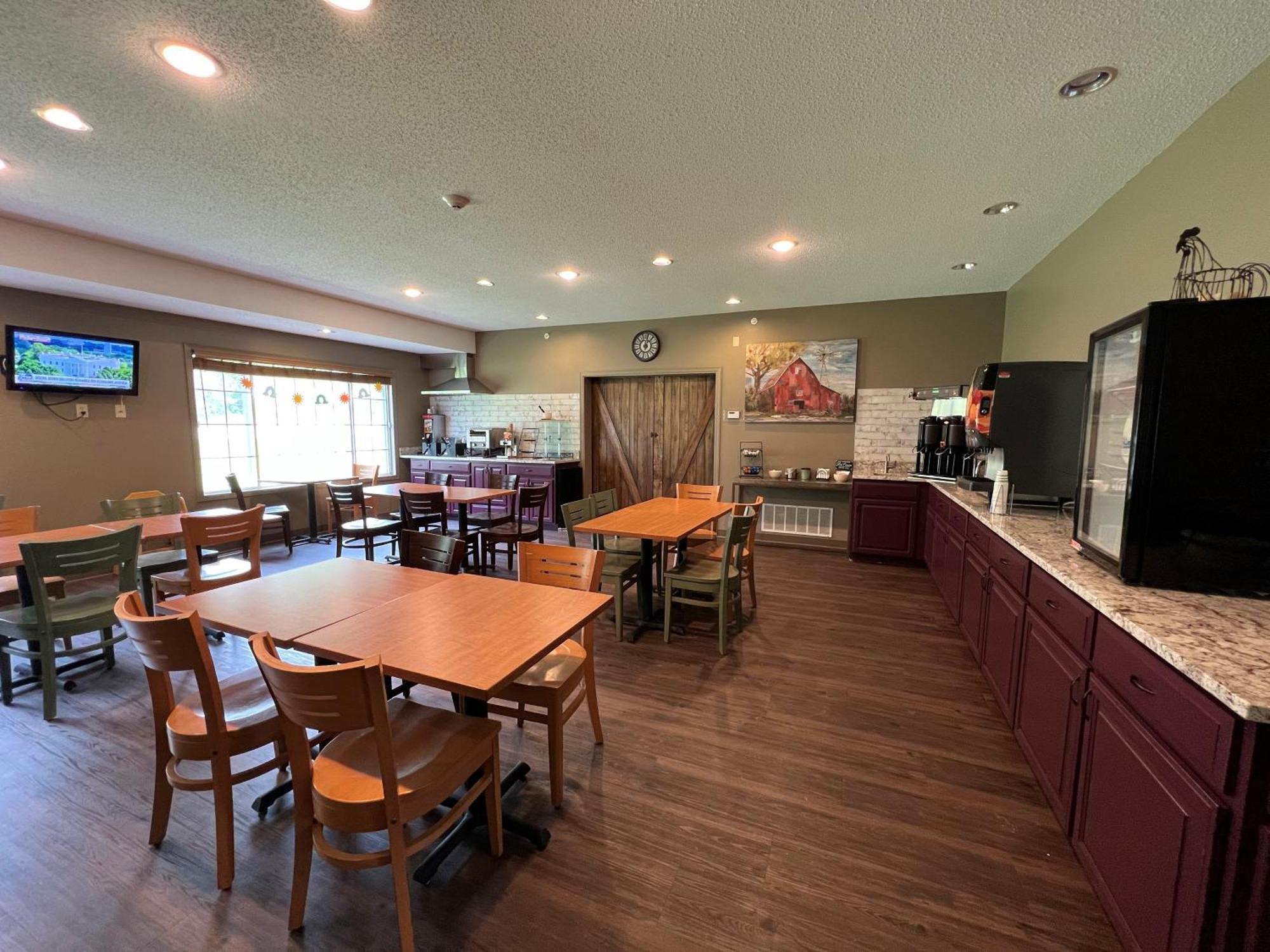 Country Inn Walker ภายนอก รูปภาพ